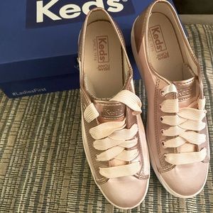 Keds Women’s Triple Kick sneaker -satin rose NIB size 8.5